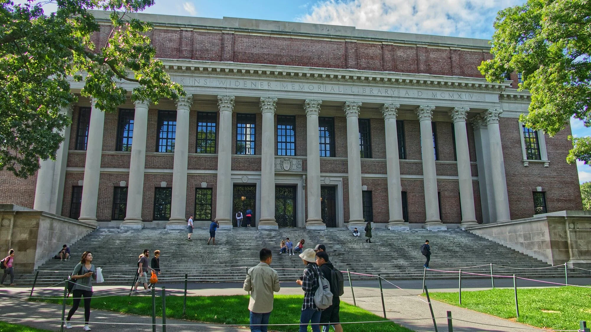 Public vs. Private Universities in the US