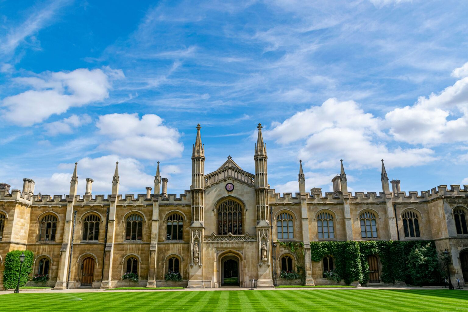 Cambridge admissions guide for Hong Kong students